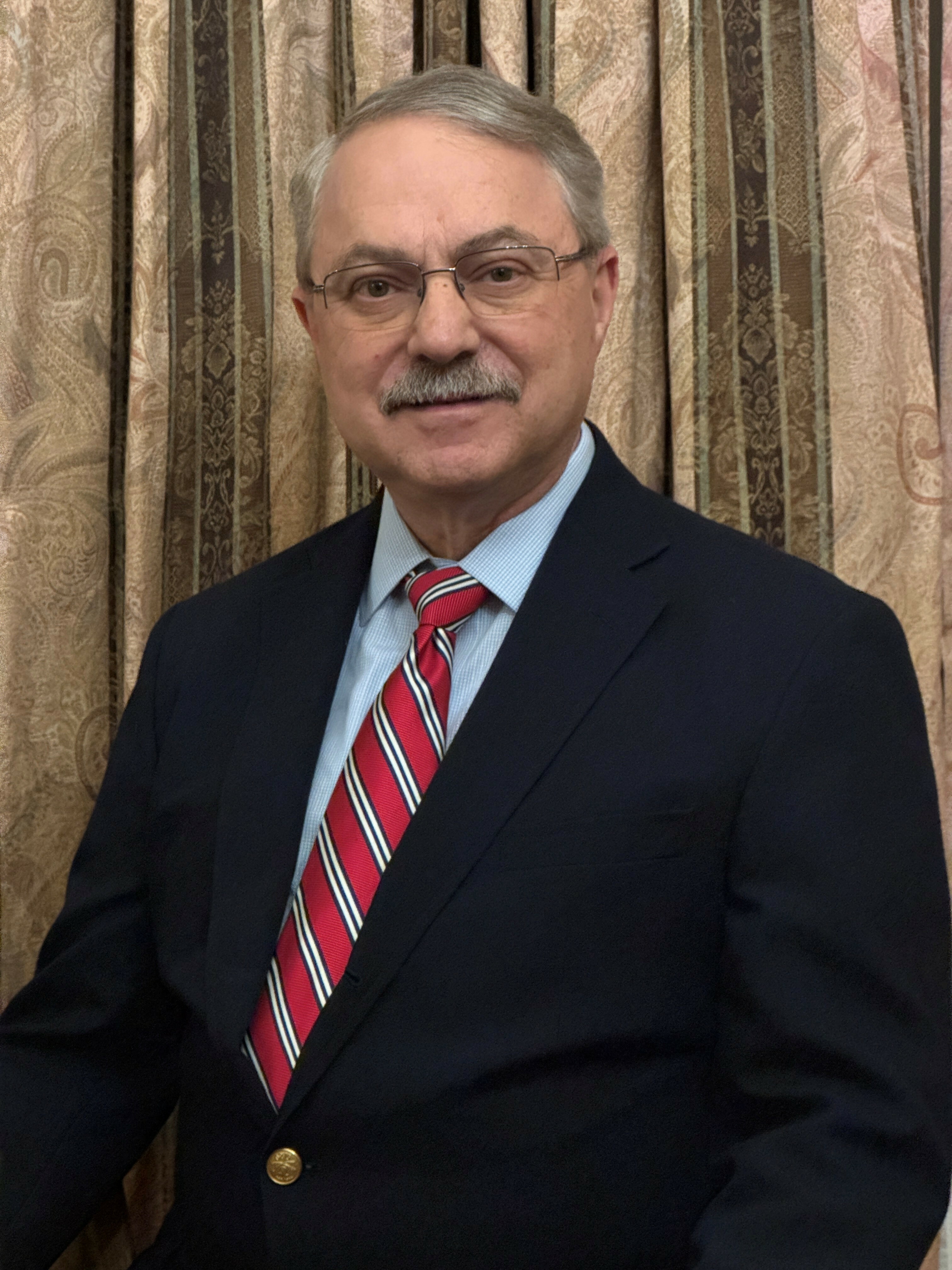 Frank John Hearl headshot