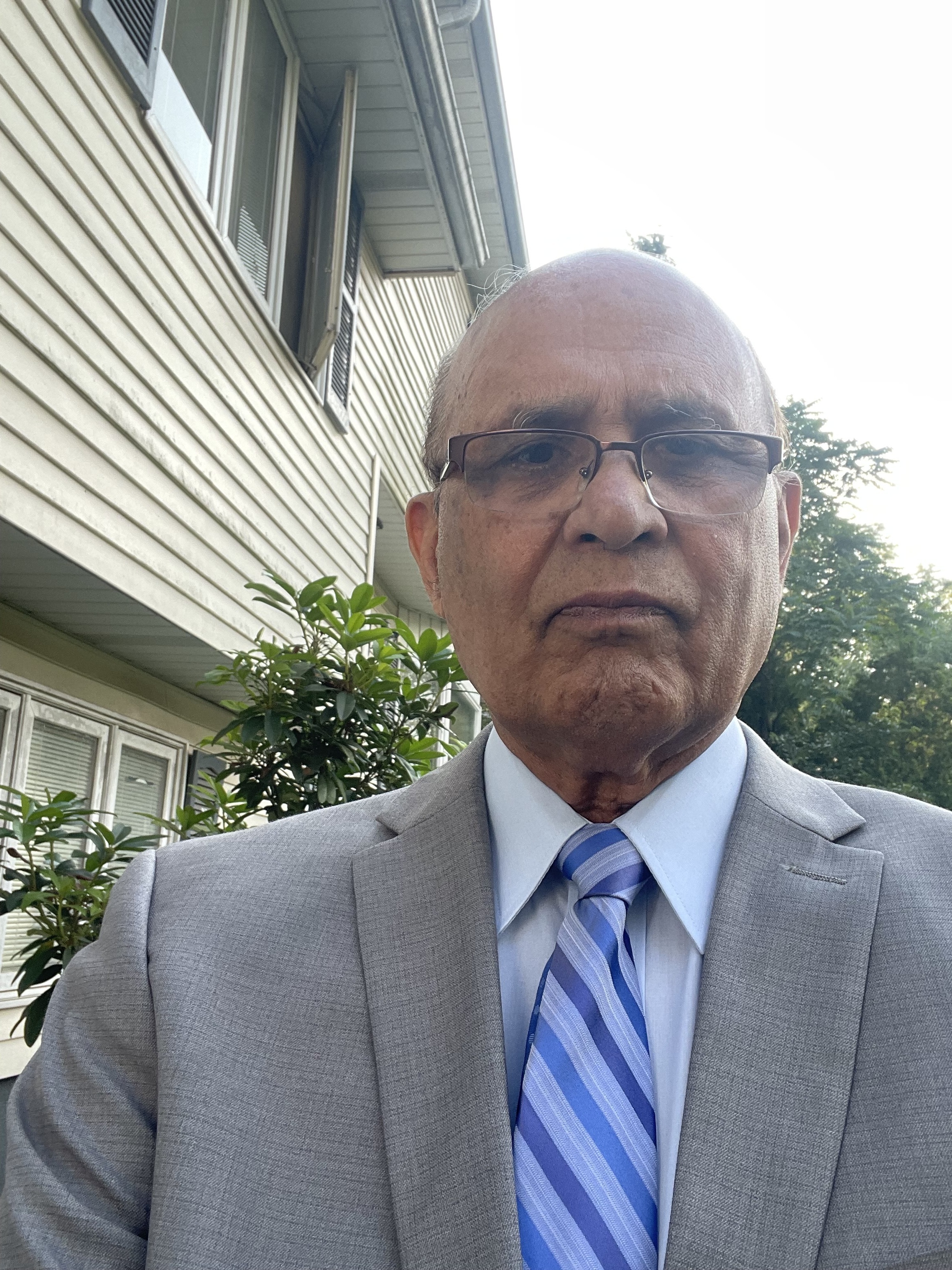 Muhammad Akram headshot
